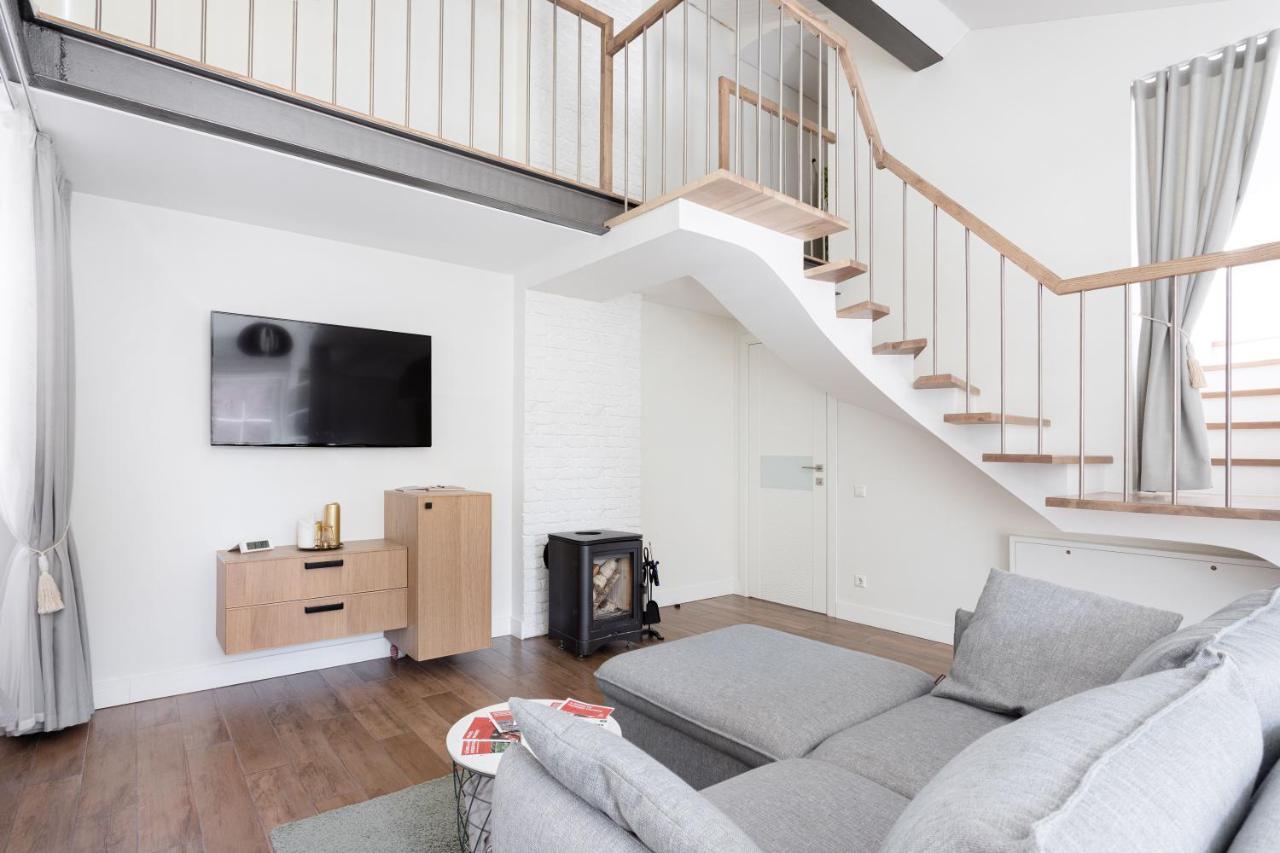 3 Bedroom Apartment 24H Self Check In, Free Parking, Ac, Fireplace 빌뉴스 외부 사진