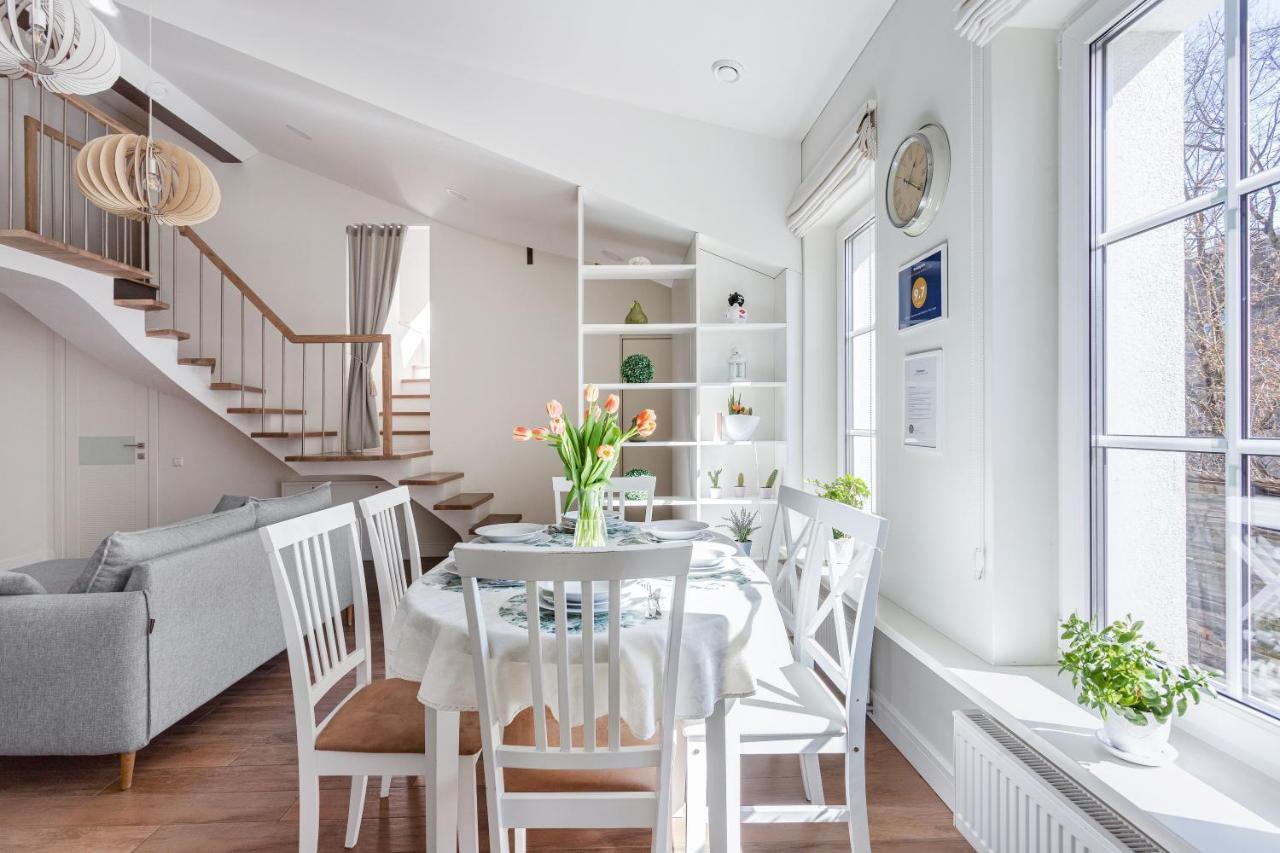 3 Bedroom Apartment 24H Self Check In, Free Parking, Ac, Fireplace 빌뉴스 외부 사진