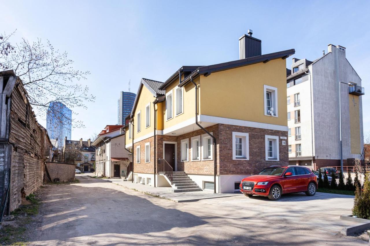 3 Bedroom Apartment 24H Self Check In, Free Parking, Ac, Fireplace 빌뉴스 외부 사진