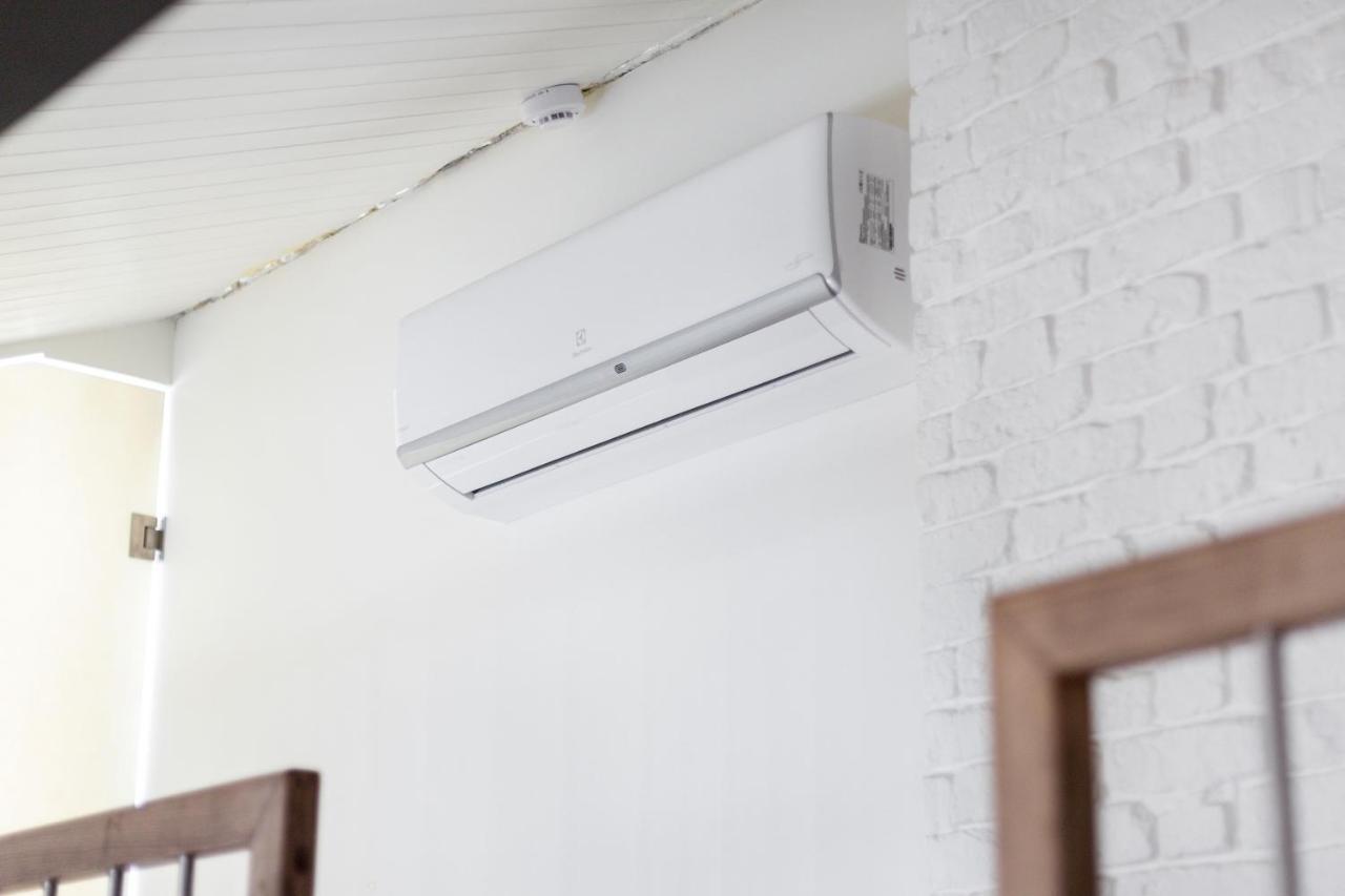 3 Bedroom Apartment 24H Self Check In, Free Parking, Ac, Fireplace 빌뉴스 외부 사진