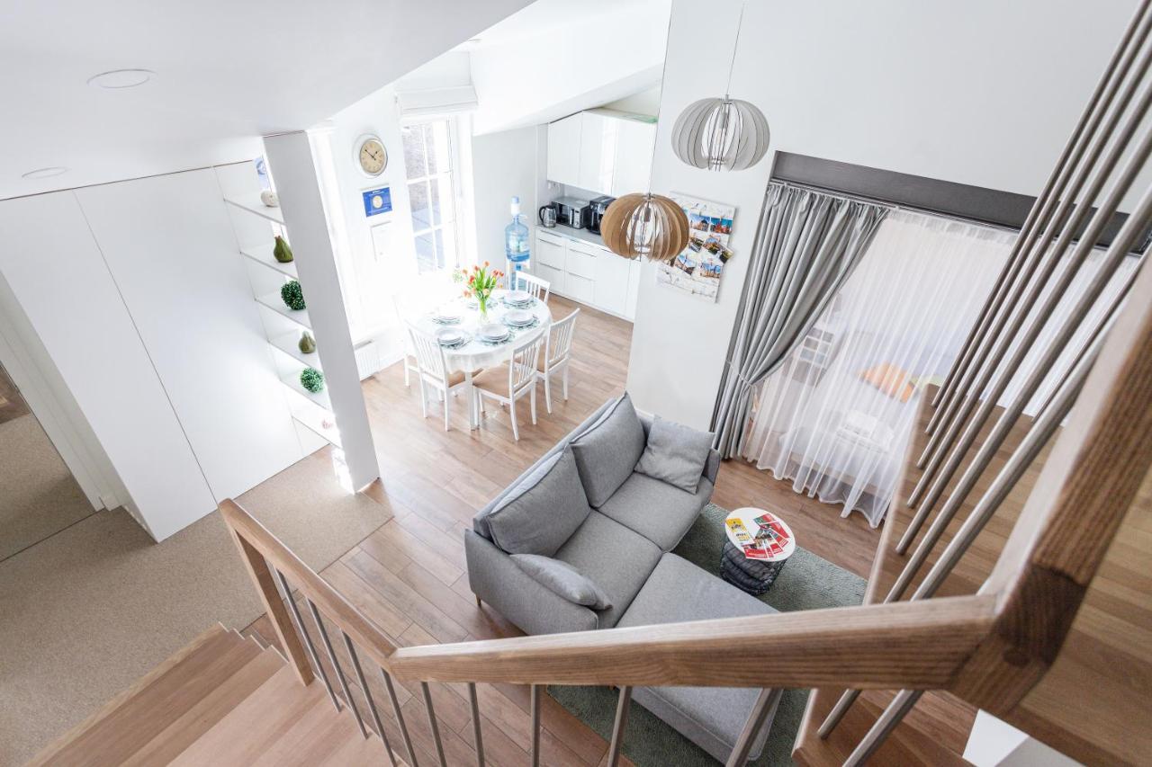 3 Bedroom Apartment 24H Self Check In, Free Parking, Ac, Fireplace 빌뉴스 외부 사진